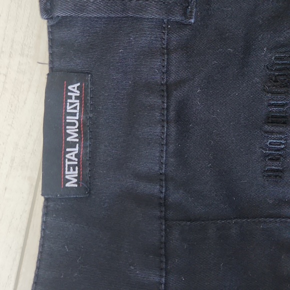 Metal Mulisha shorts size 36 - Picture 2 of 8
